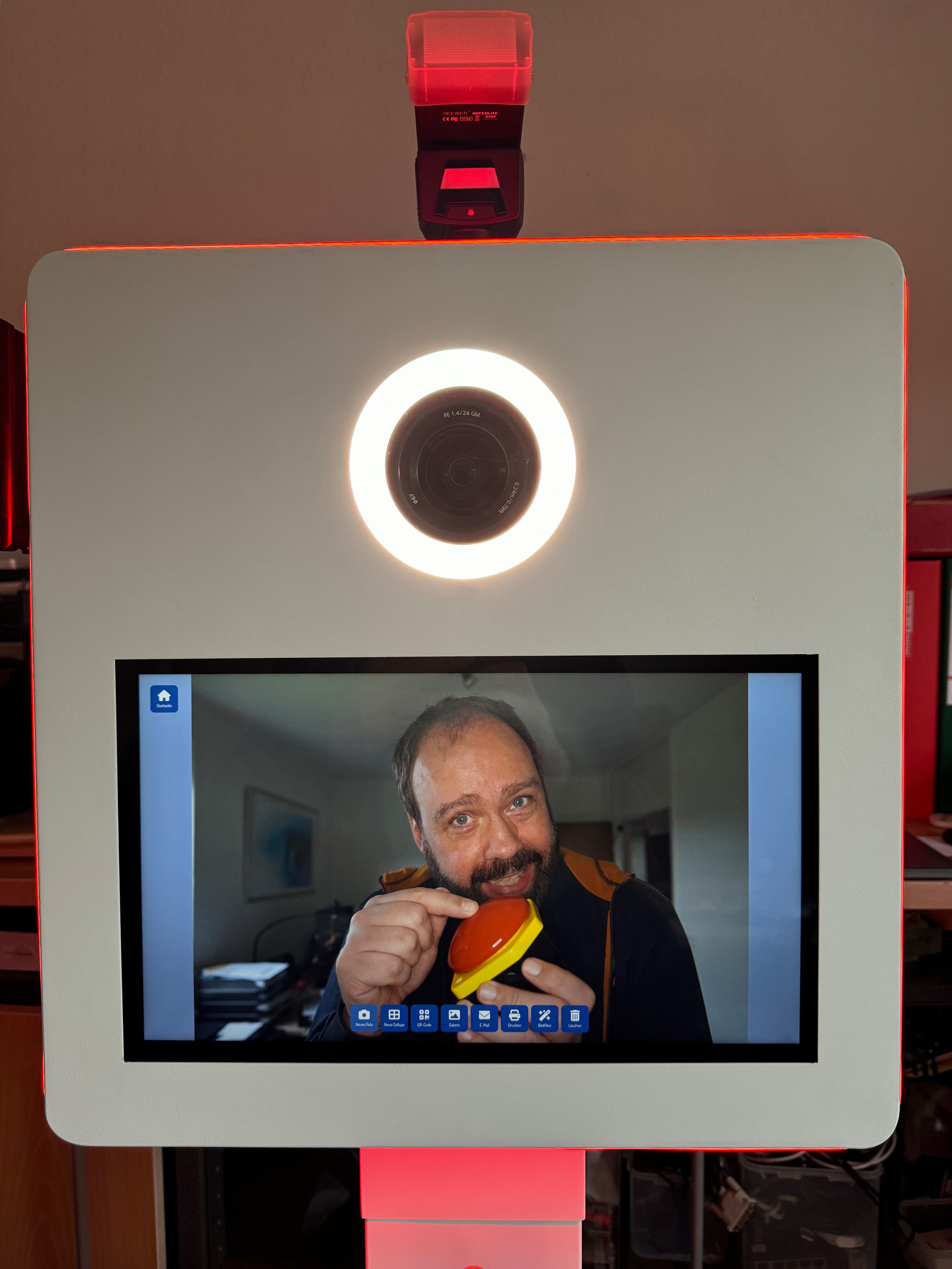 Fotobox mieten - für Hochzeiten, Geburtstage, Firmenfeiern